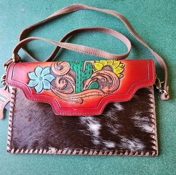 American Darling Painted Tool Leather Purse Painted Cactus and Sunflower - Picture 1 of 11